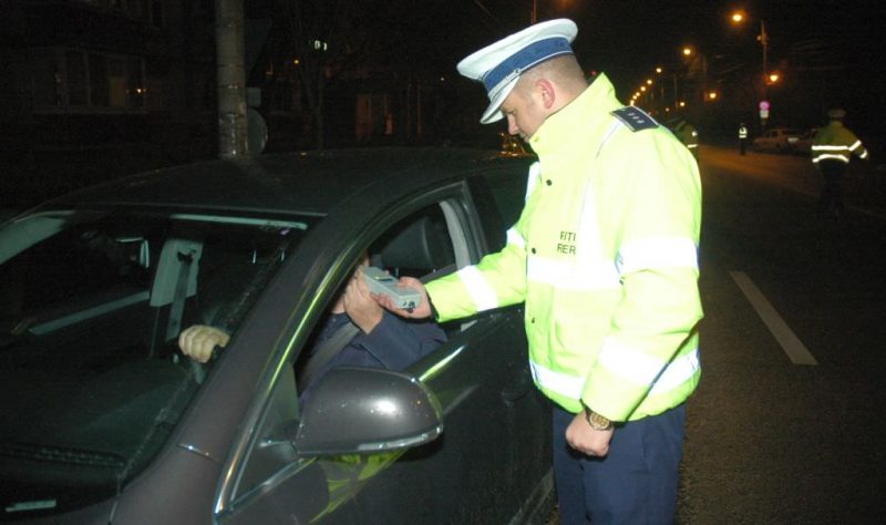 Șoferi beți și fără permis, prinși de polițiști pe șoselele din județul Constanța