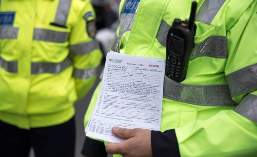 Dosar penal pentru un minor care a fost prins la volan în localitatea Castelu