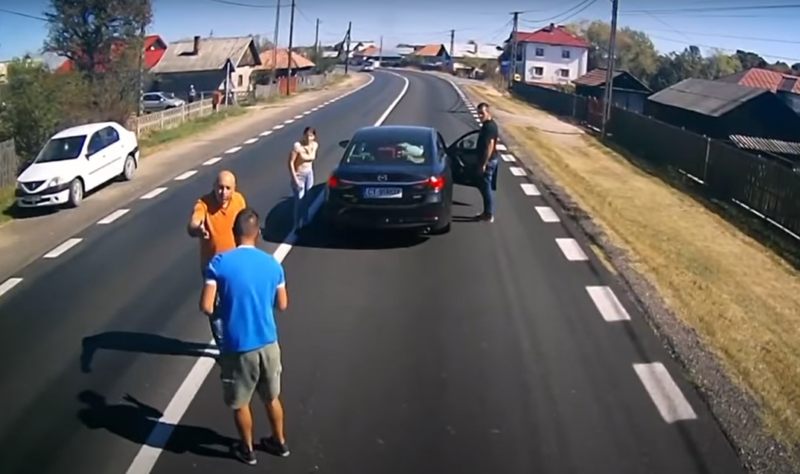 (VIDEO) Șicanele în trafic ale unui constănțean, la pachet cu amenda și suspendarea permisului de conducere
