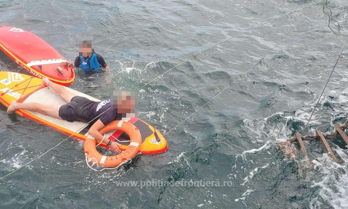 Olimp: Șapte persoane care practicau sporturi nautice, în pericol de înec, salvate de Gardă de Coastă