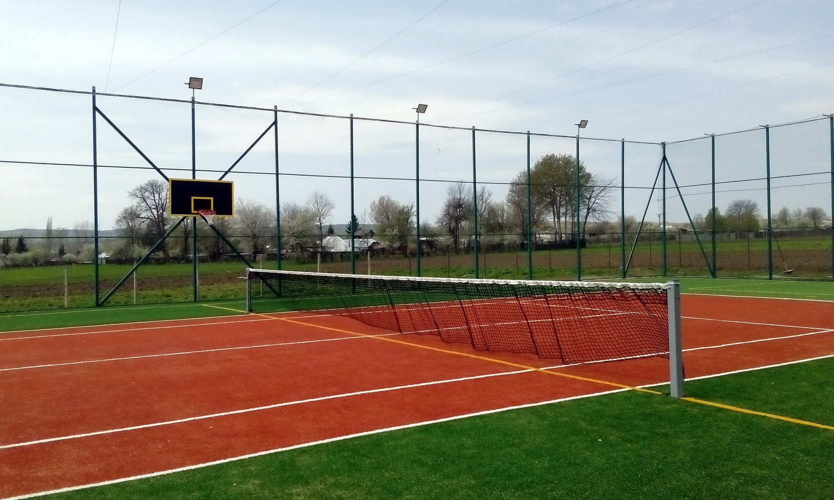 Primăria Constanța caută FIRMĂ pentru reparații la TERENURILE DE SPORT din oraș. Vezi cerințele impuse!