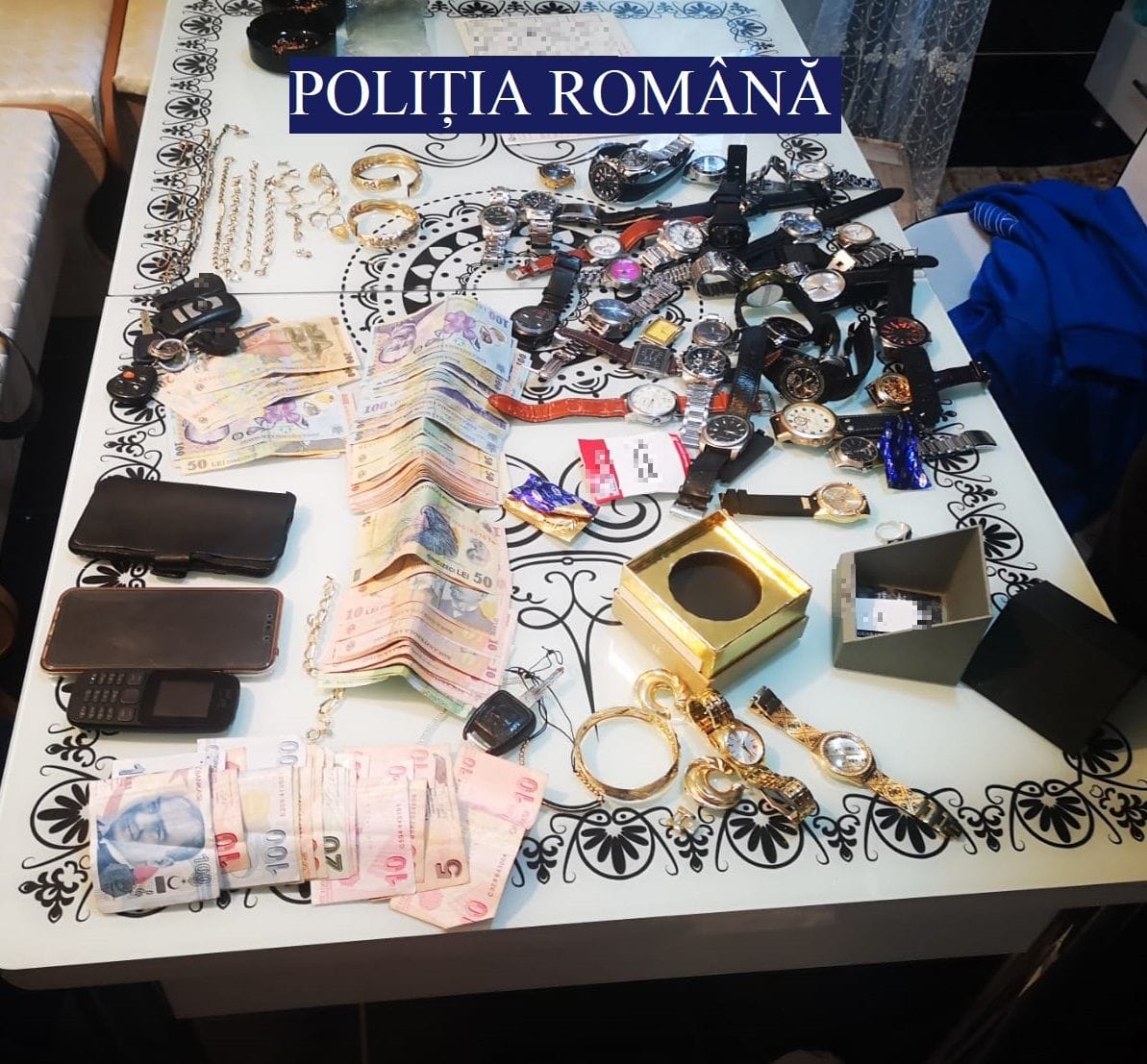 Percheziții în Năvodari într-un dosar de contrabandă cu produse din tutun și camătă
