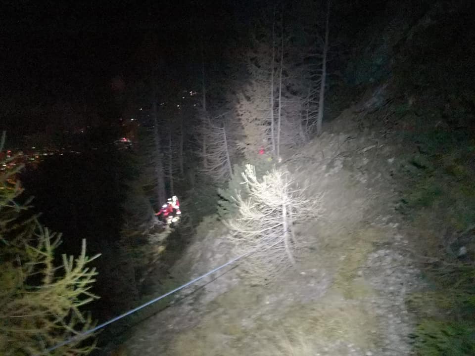 Un turist a murit în Munţii Bucegi, după ce a căzut în gol aproximativ 100 de metri
