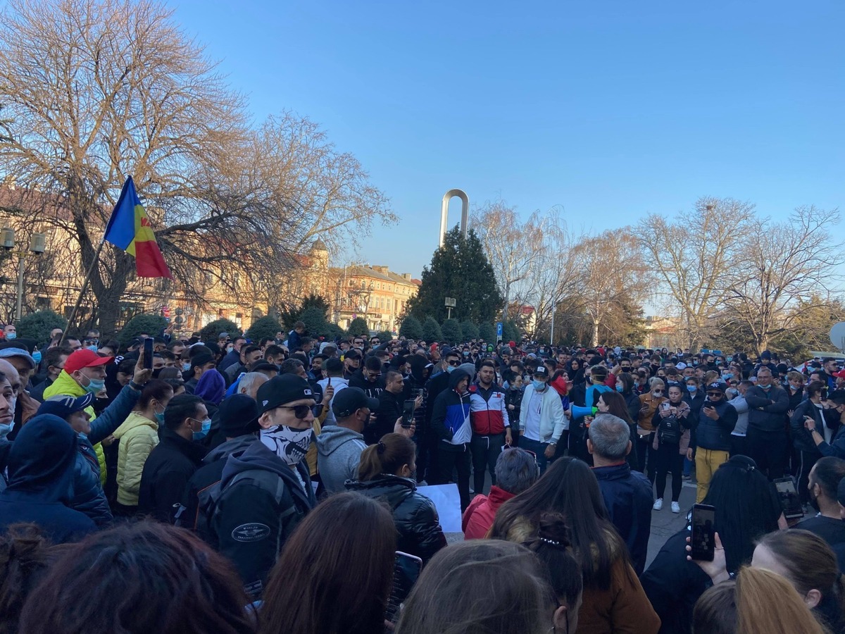 Un nou protest anunțat la Constanța: "Ne vedem pentru a spune STOP CERTIFICATULUI VERDE și SCUMPIRII ENERGIEI"