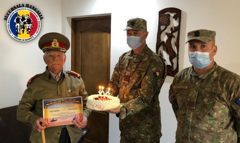 Veteran de război, sărbătorit în Mangalia, la împlinirea unui centenar de viață