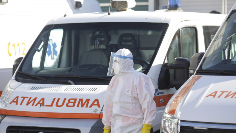 O femeie de 38 de ani cu COVID a MURIT la cumpărături. Nu era vaccinată și se trata acasă