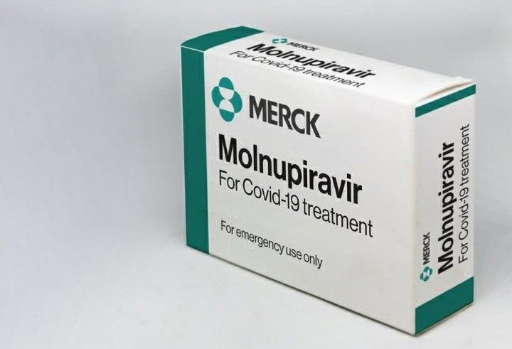 Folosirea tratamentului anti-COVID, Molnupiravir, produs de Merck, aprobată și în Uniunea Europeană
