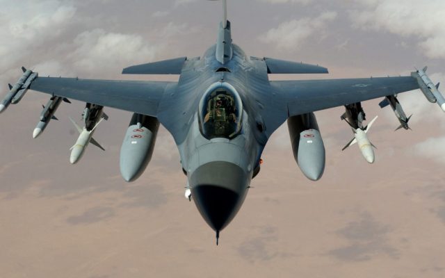 România cumpără 32 de avioane F-16 din Norvegia cu 450 de milioane de euro. Avioanele au circa 40 de ani vechime