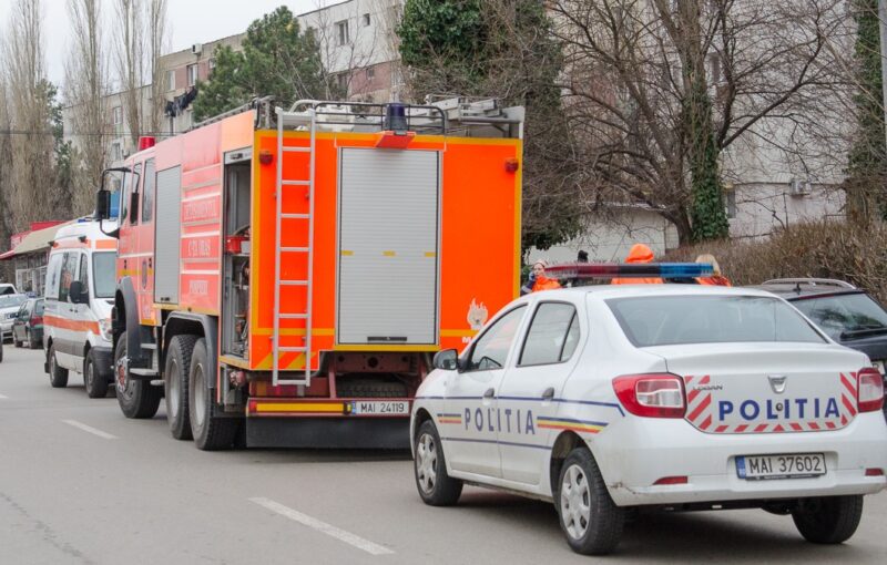 Accident cu două VICTIME în Constanța, Implicate, un autoturism și un autobuz