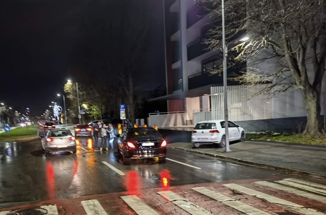 Pieton lovit pe o trecere de pietoni de pe bulevardul Mamaia