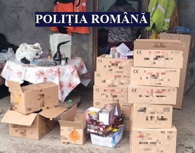 (Video) Peste două tone de petarde, confiscate de poliţiştii constănțeni
