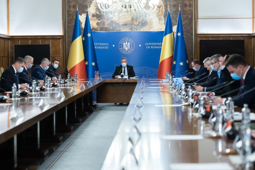 Bugetul de stat pe 2022 va fi aprobat luni de Guvern. Cine va primi mai mulți bani
