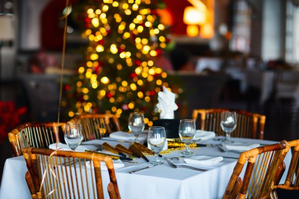 Noi RESTRICȚII privind restaurantele, teatrele, sălile de cinema și cele de fitness, propuse de CNSU