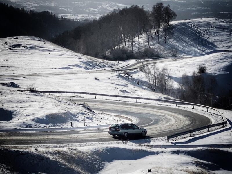 Peisaj de vis pe Transalpina, în ziua în care circulația a fost redeschisă