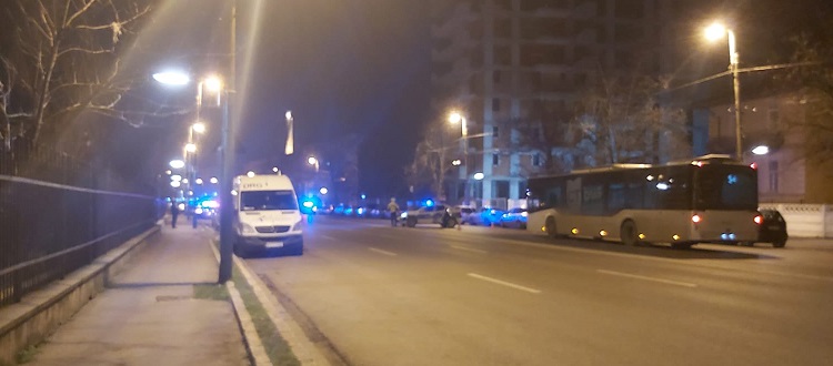 Alertă! Pachet suspect pe bulevardul 1 Mai, lângă Biserica Sfânta Maria
