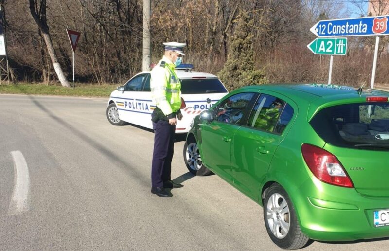 Un șofer, prins în timp ce conducea cu 164 de km/h pe DN 22! Acțiune comună a polițiștilor rutieri, în Constanța și Tulcea