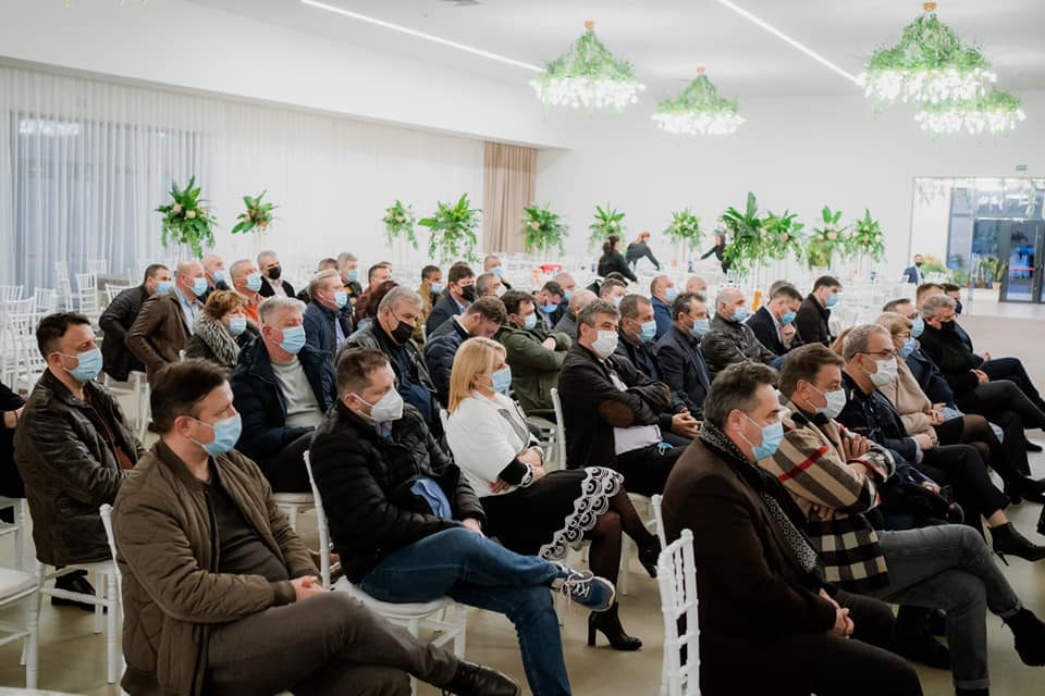 Florin Cîțu s-a întâlnit, la Valu lui Traian, cu primarii PNL din județul Constanța. Ce au discutat