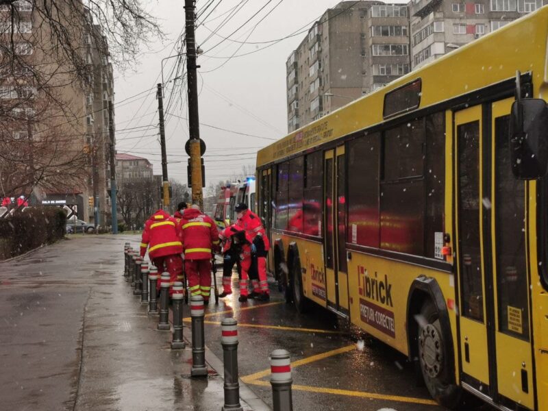 Unui bărbat i s-a făcut rău în autobuz, în cartierul Tomis Nord din Constanța