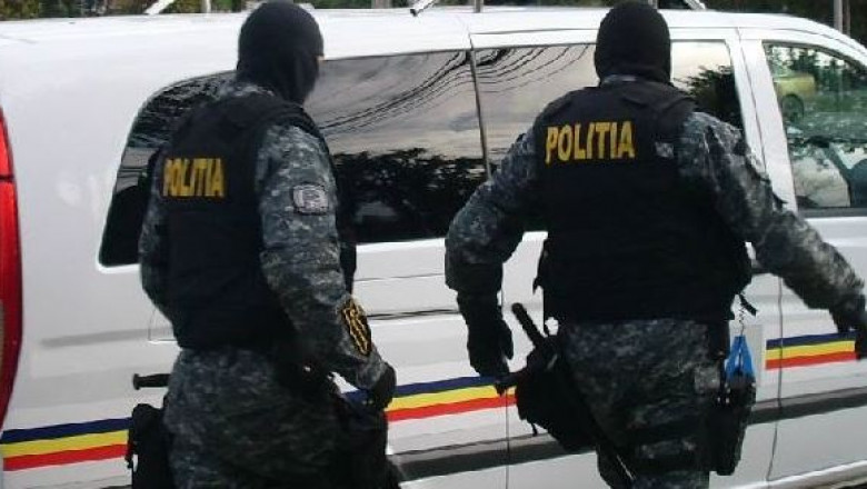DESCINDERI la proxeneții din Constanța! Au fost ridicate mai multe bunuri și 6 autoturisme