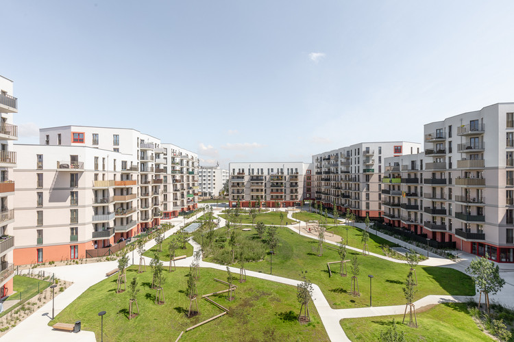 Peste 50 de PERCHEZIȚII la dezvoltatorii imobiliari. Prejudiciul estimat este de 2 milioane de euro