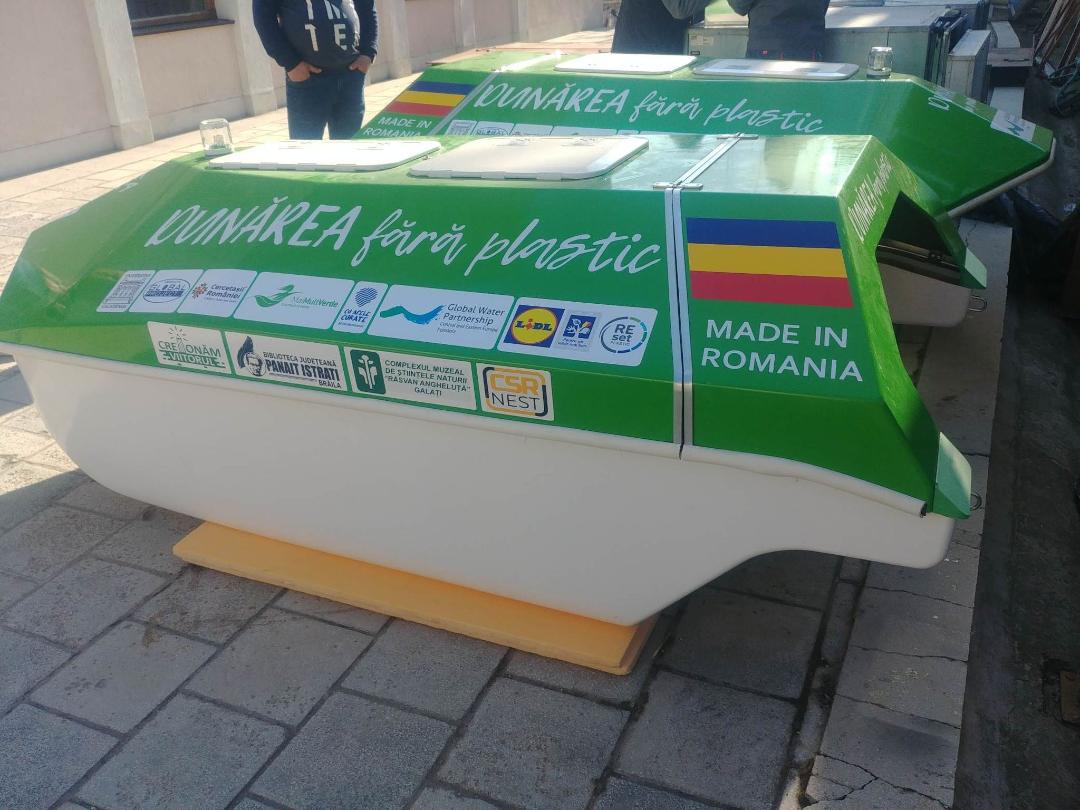 Deșeurile de pe Dunăre, adunate de catamaranul „Green Cat”