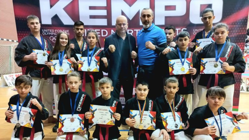 13 medalii de aur, argint și bronz pentru sportivii secției de Kempo din cadrul CS Medgidia la Campionatul Național de la București