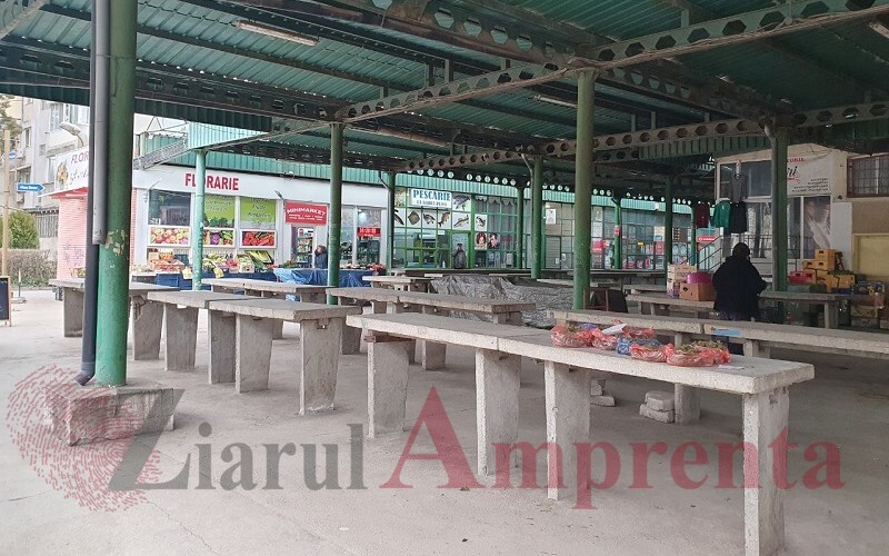 Spații comerciale din Piața I.L.Caragiale și din Complexul Tomis III, scoase la licitație de RAEDPP