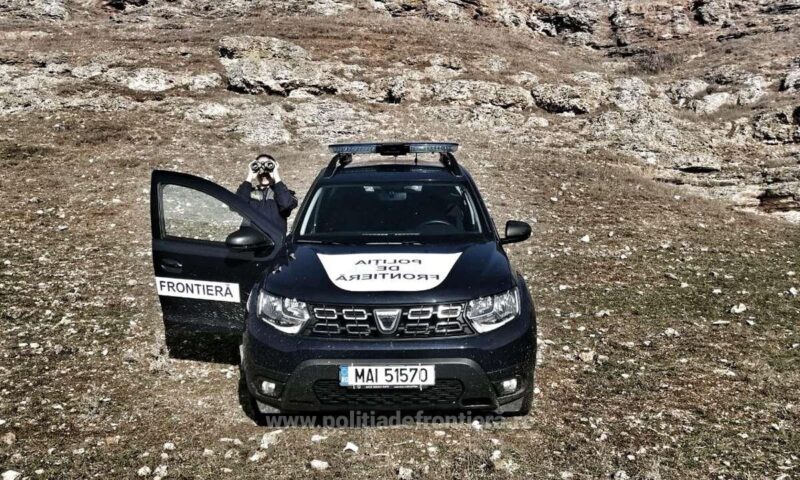 Patru migranți turci depistați în apropiere de PTF Negru Vodă