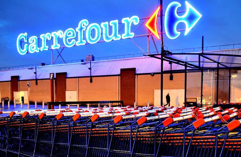 Carrefour România SA retrage de la comercializare un produs pe care toate gospodinele îl utilizează în bucătărie. Vezi la ce magazine a fost vândut în județul Constanța!