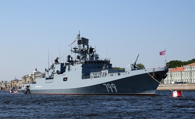 Încă o fregată importantă a Rusiei în Marea Neagră ar fi fost distrusă de ucraineni