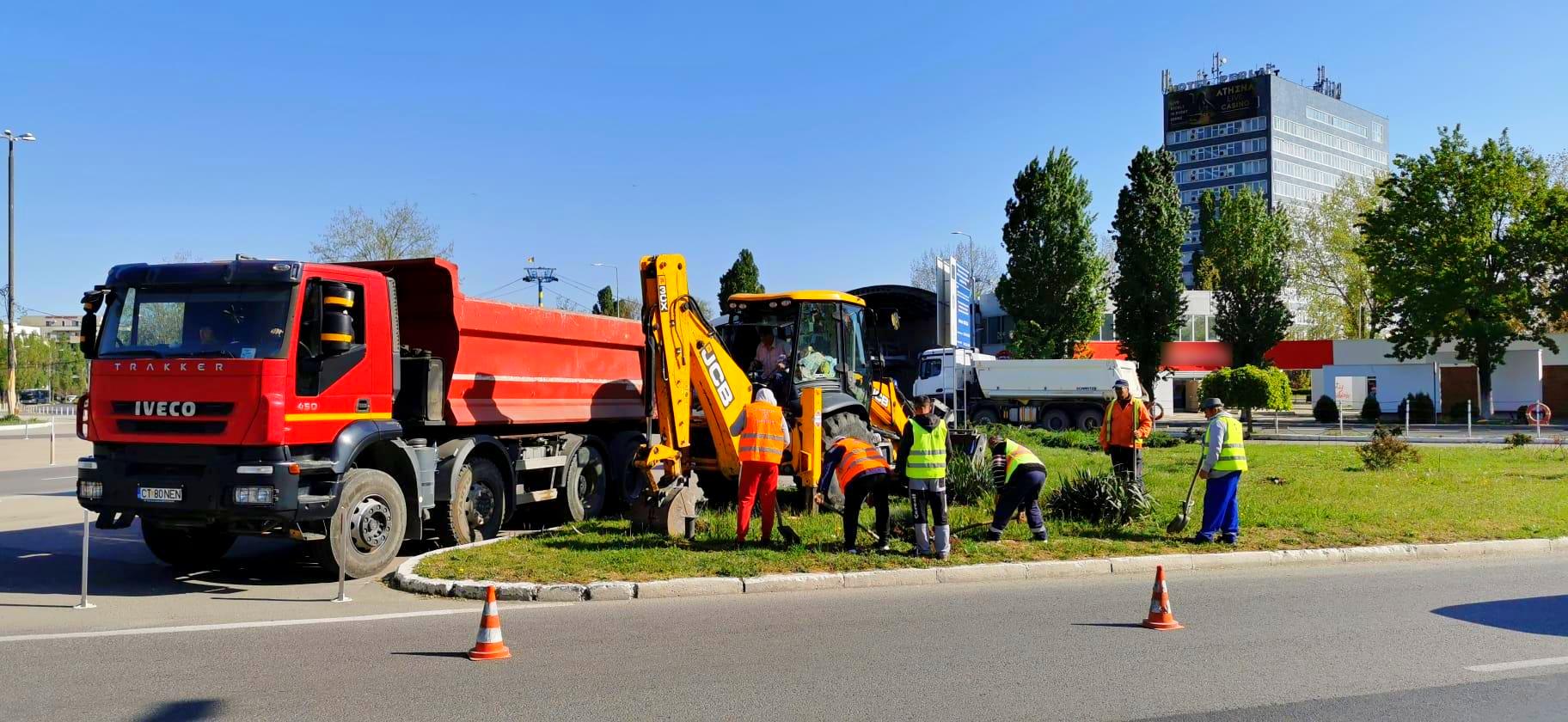 ATENȚIE șoferi! Sens giratoriu nou situat la intrarea în stațiunea Mamaia. Au fost demarate lucrările