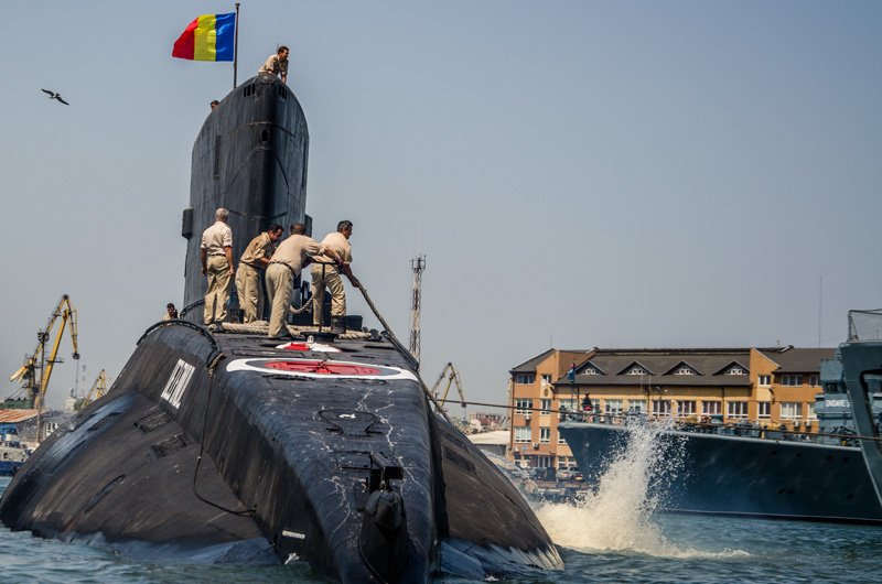 Submarinul Delfinul - sursă Magazinul Militar