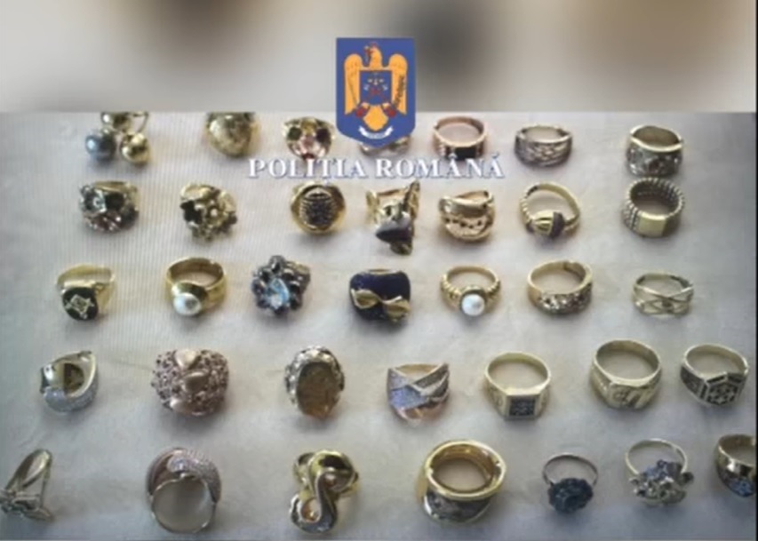 Bătrâni jecmăniți în cămine private. Patru angajați au fost arestați