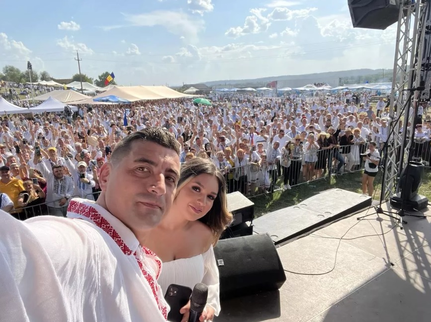 INCREDIBIL! Câți bani a strâns George Simion la nunta asemuită cu cea a lui Corneliu Zelea Codreanu, organizată în anul 1925