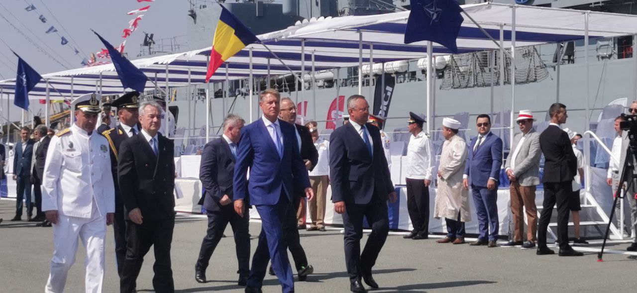 Klaus Iohannis de Ziua Marinei: „Marea Neagră este considerată astăzi o zonă de interes strategic pentru securitatea euroatlantică”