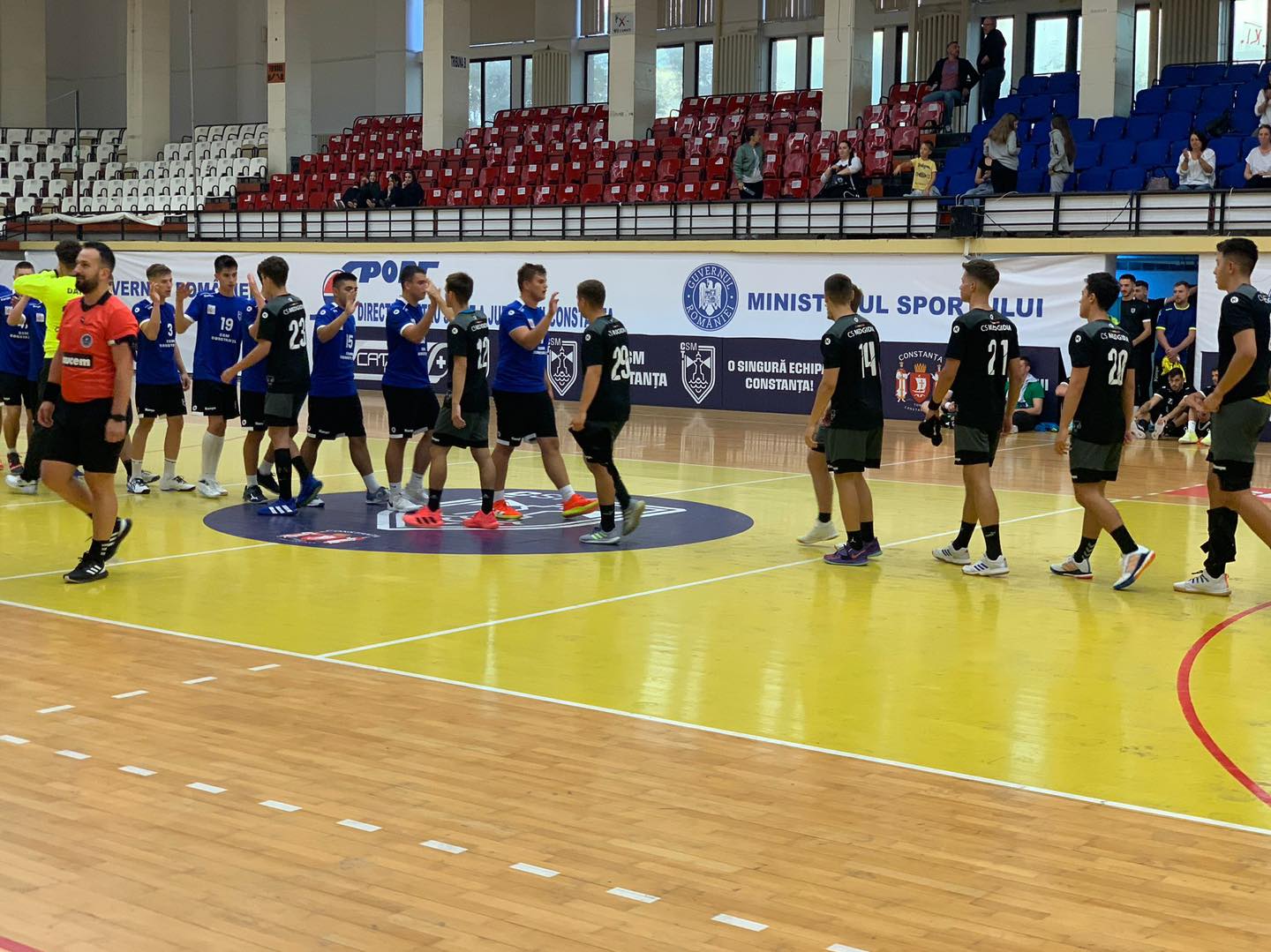 Juniorii secției de handbal a CS Medgidia au ieșit victorioși din duelul dobrogean cu CSM Constanța