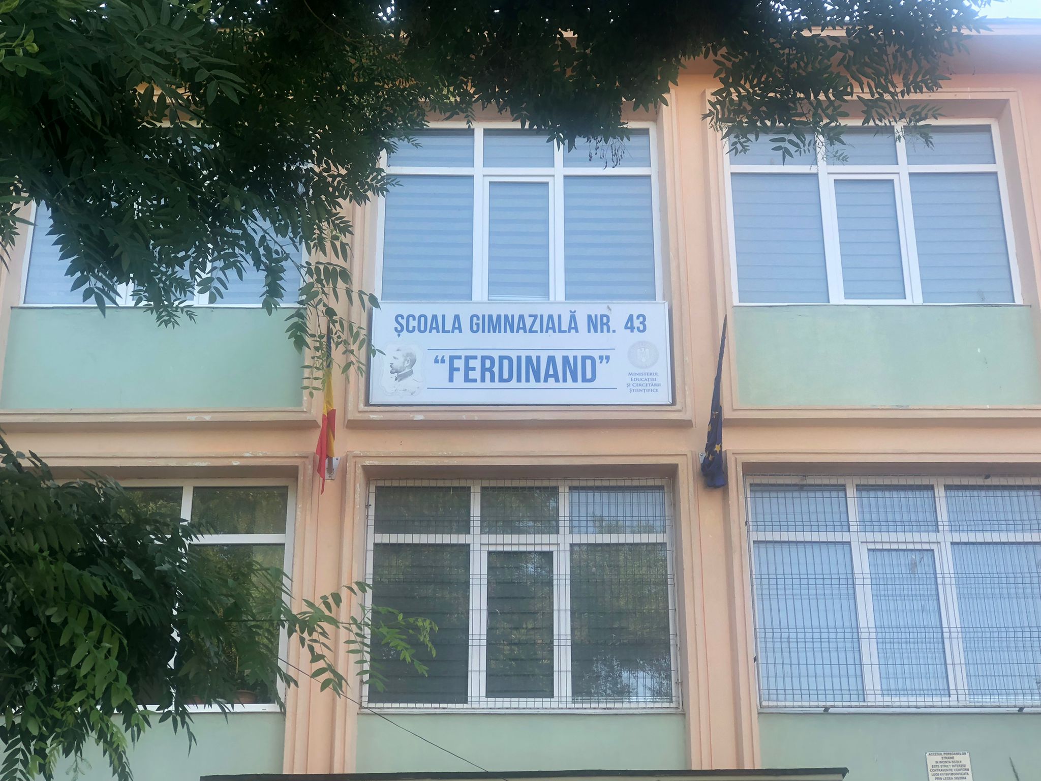 Post liber la Școala Gimnazială nr. 43 „Ferdinand” din Constanța. Vezi dacă te încadrezi