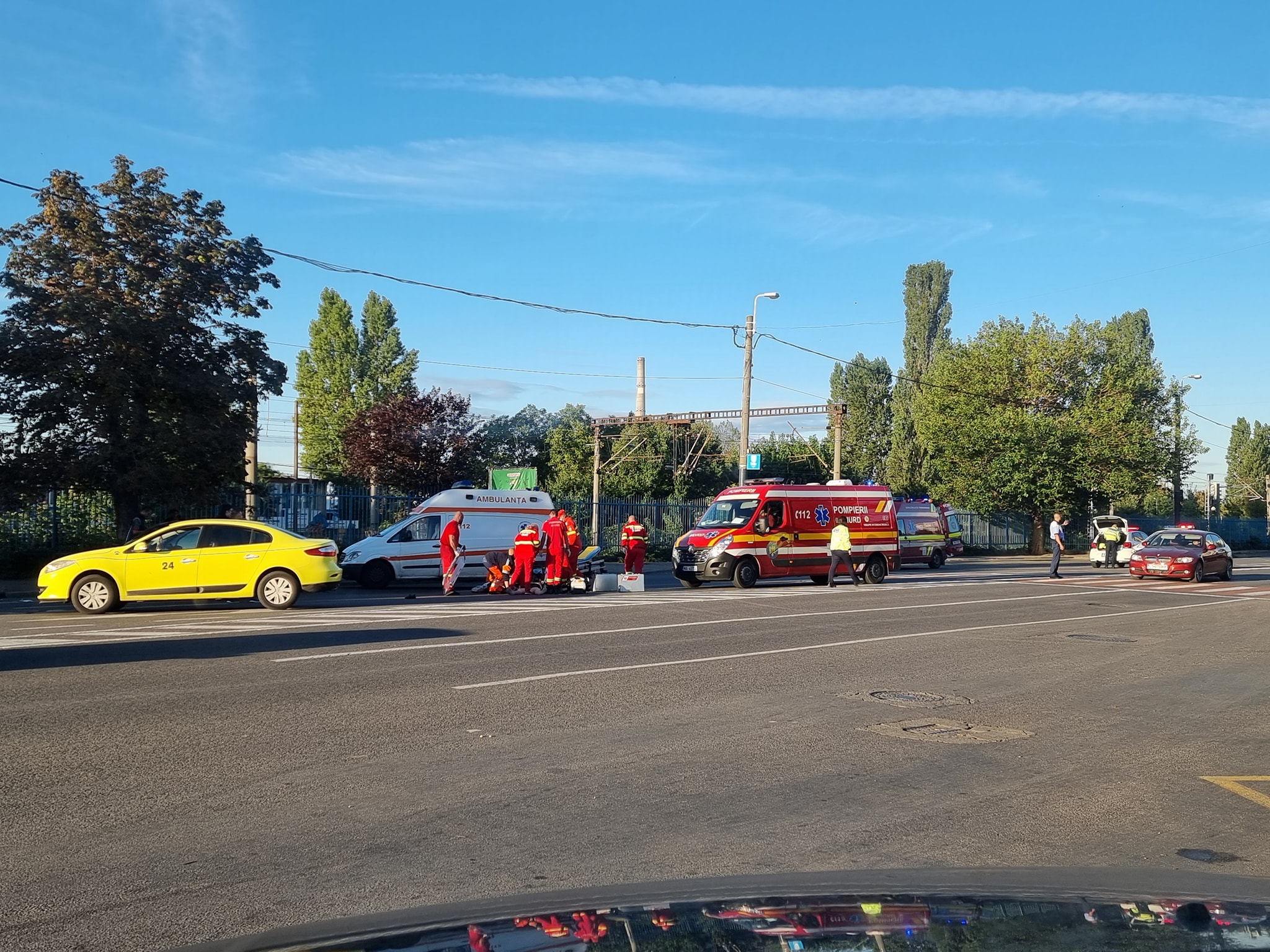 Un pieton a fost accidentat de un autoturism pe o stradă din Constanța