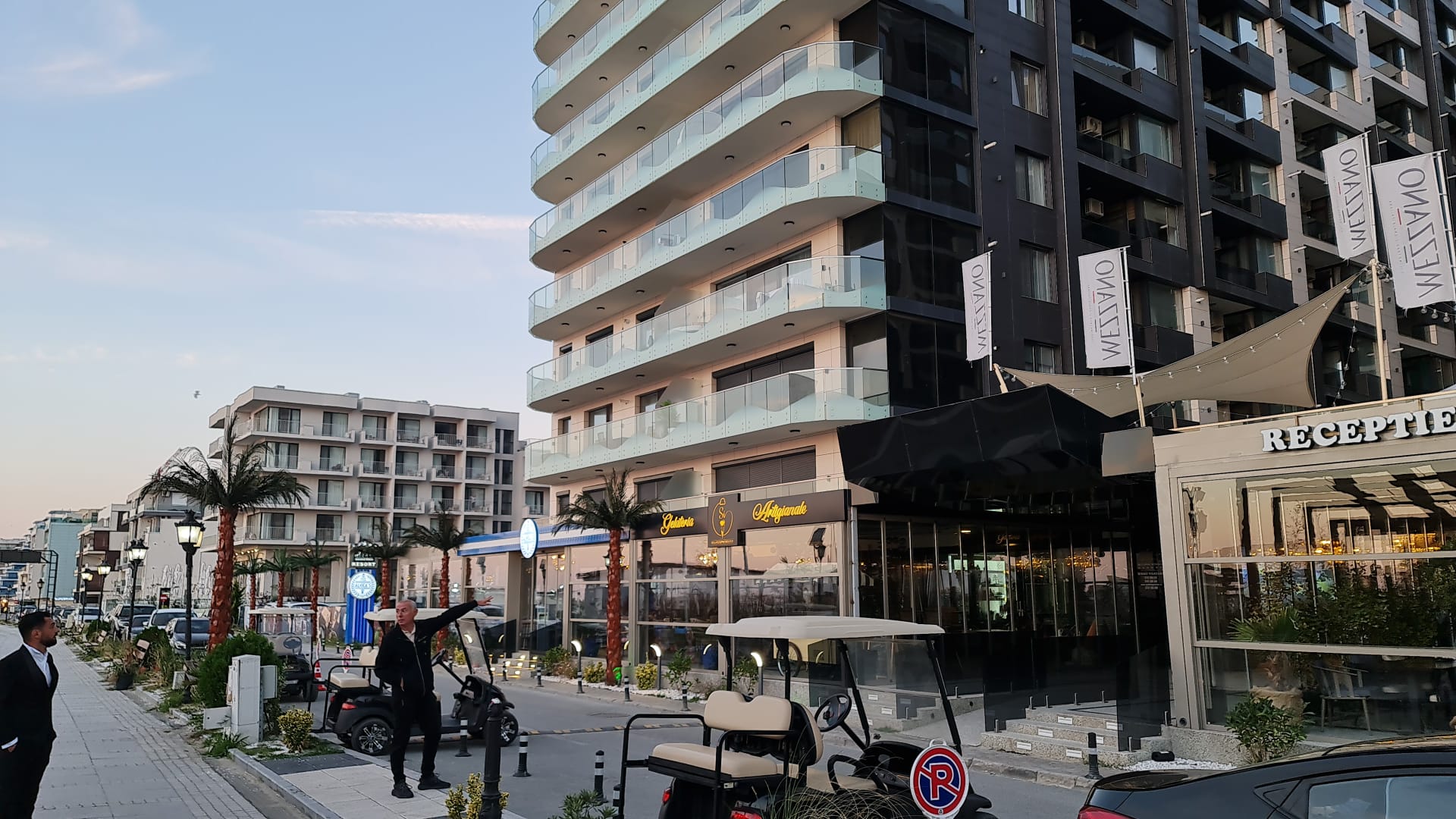 Fum la un resort din Mamaia Nord