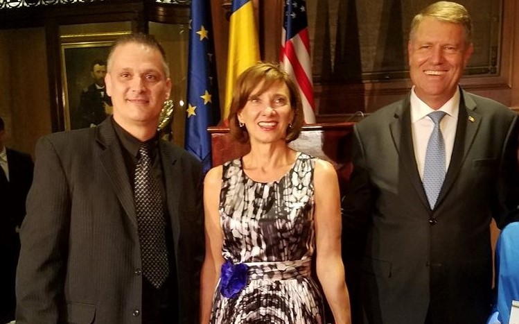 Cine este românul care și-a ucis concubina, pe o stradă din Miami, în fața copilului de 14 ani al femeii