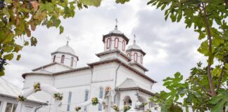 Biserica Sfânta Cuvioasă Parascheva Cumpăna