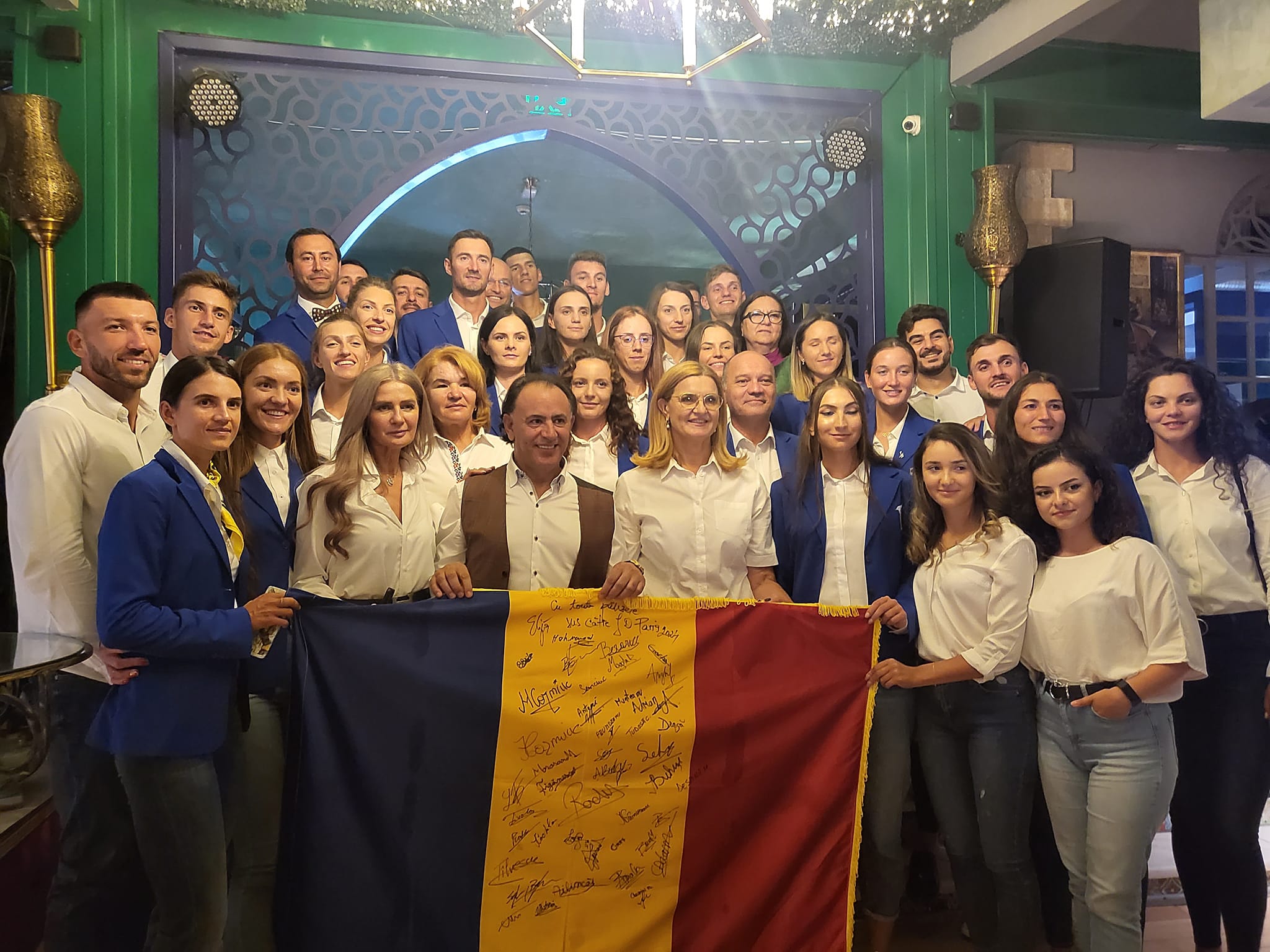 Mohammad Murad sprijină echipa de seniori la Campionatul Mondial de Canotaj din Cehia