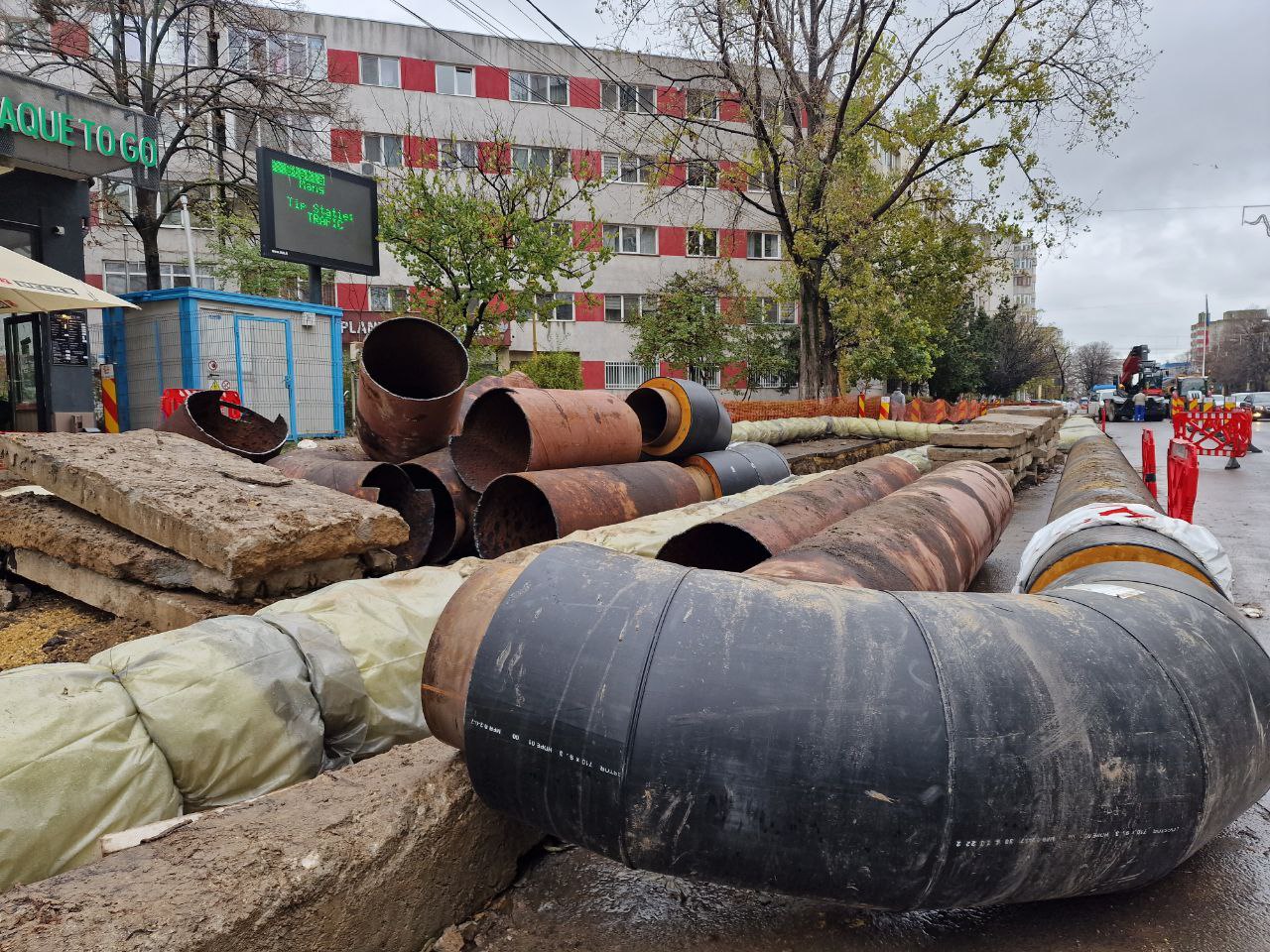 Zona Dacia, din nou fără apă caldă și căldură din cauza lucrărilor la rețelele de transport a energiei termice