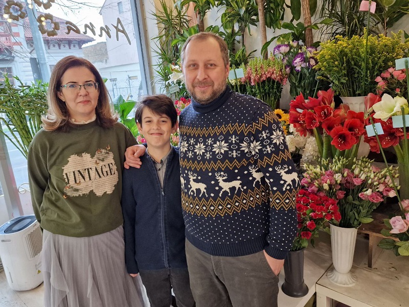 Ana Maria Herda alături de soțul său, iulia și de unul dintre copii, Ștefan