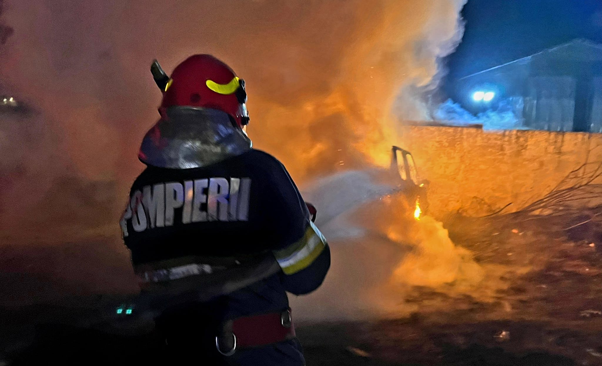 Autoturism INCENDIAT la Vama Veche: Autorul, arestat 30 de zile prin decizia magistraților de la Mangalia