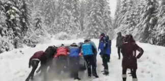 Turiști blocați în Munții Bucegi