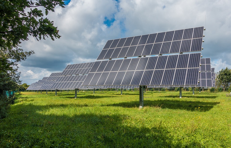 Un parc fotovoltaic va fi amenajat în Tuzla. Comuna a obținut finanțare pentru mai multe proiecte verzi