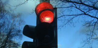 semafor - culoarea roșie