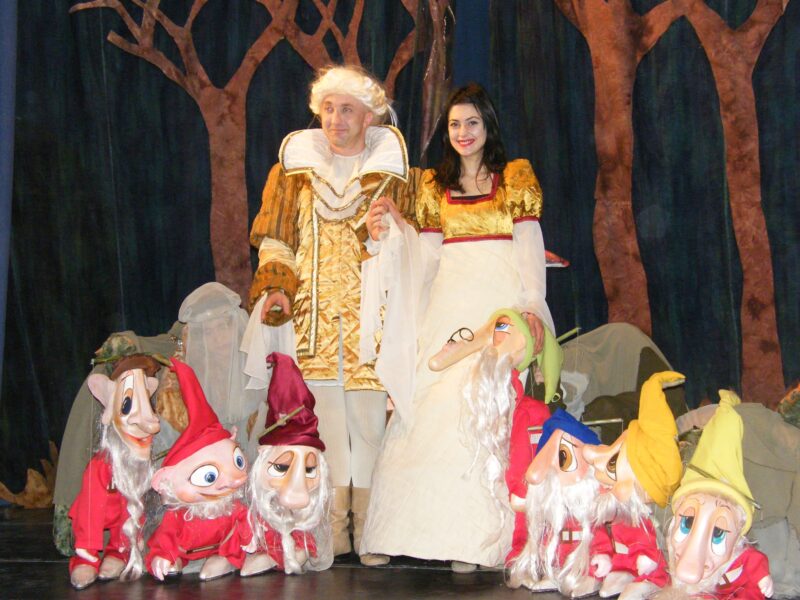 Săptămână plină de spectacole pentru copiii din Constanța, pe scena Teatrului „Căluțul de Mare”: Vezi programul complet