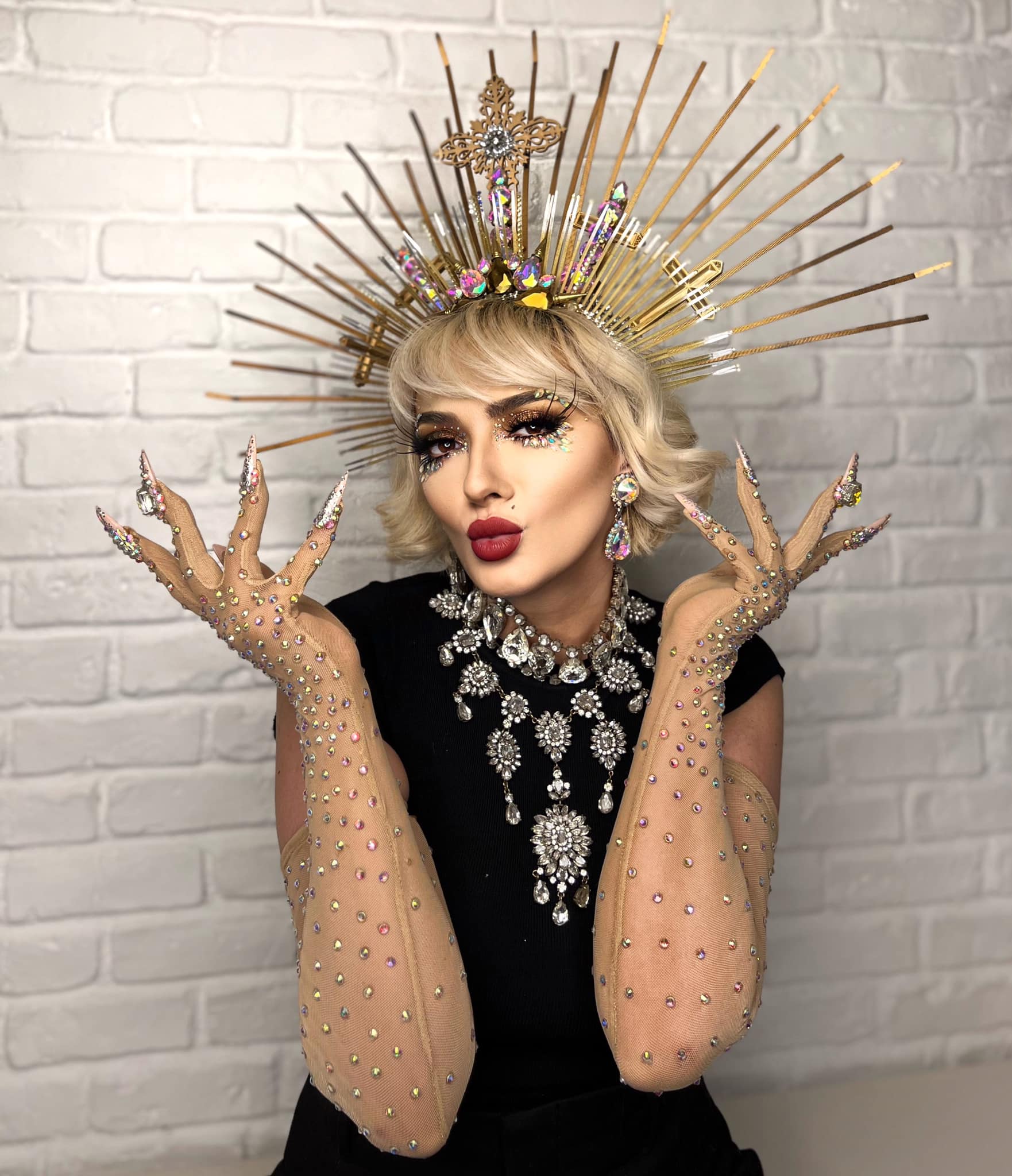 Anunț surprinzător făcut de "Contesa Digitală", după ce a fost prinsă drogată la volan